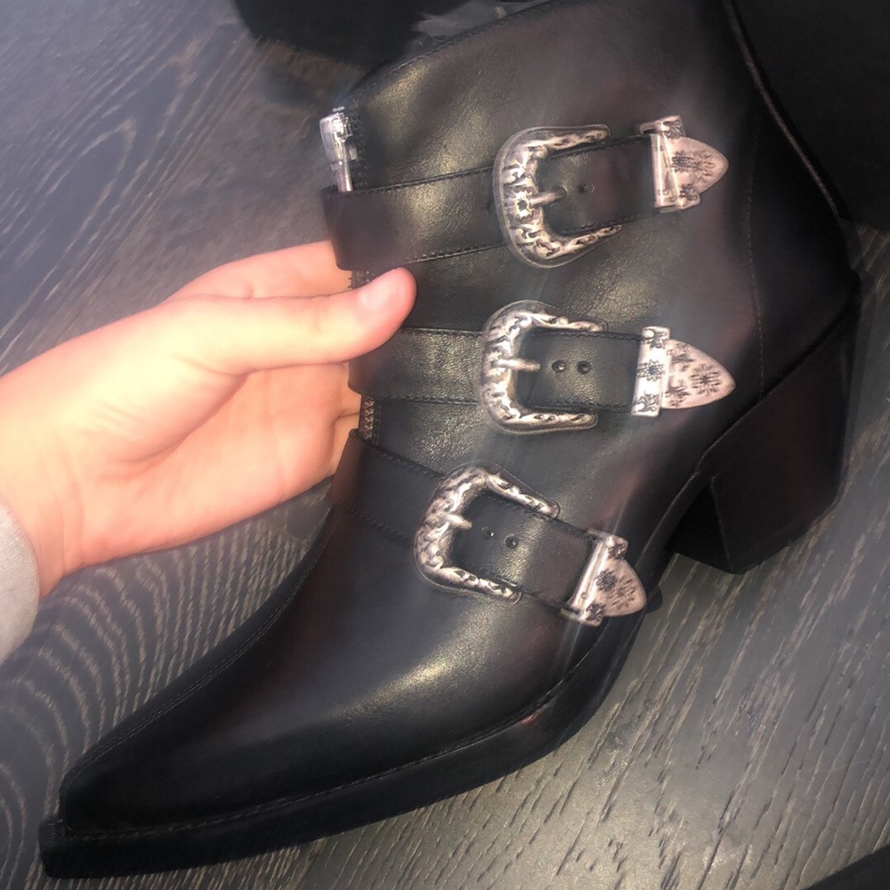 Italian Boots